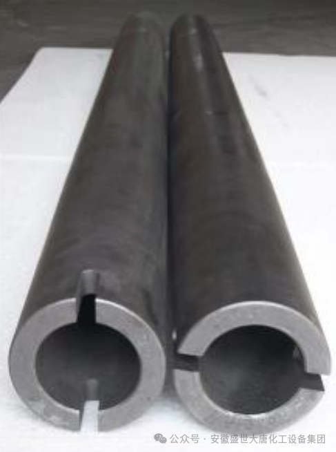 Graphite pipelines and pipe fittings